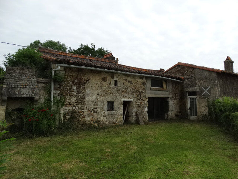 Vente Maison Ensemble de 2 maisons anciennes � r�nover (79 St Germier) Saint-germier