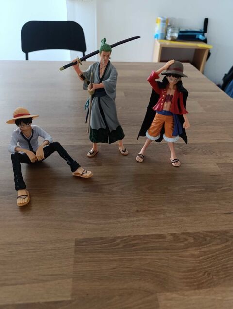 figurines One pi�ce 10 Nogent (52)