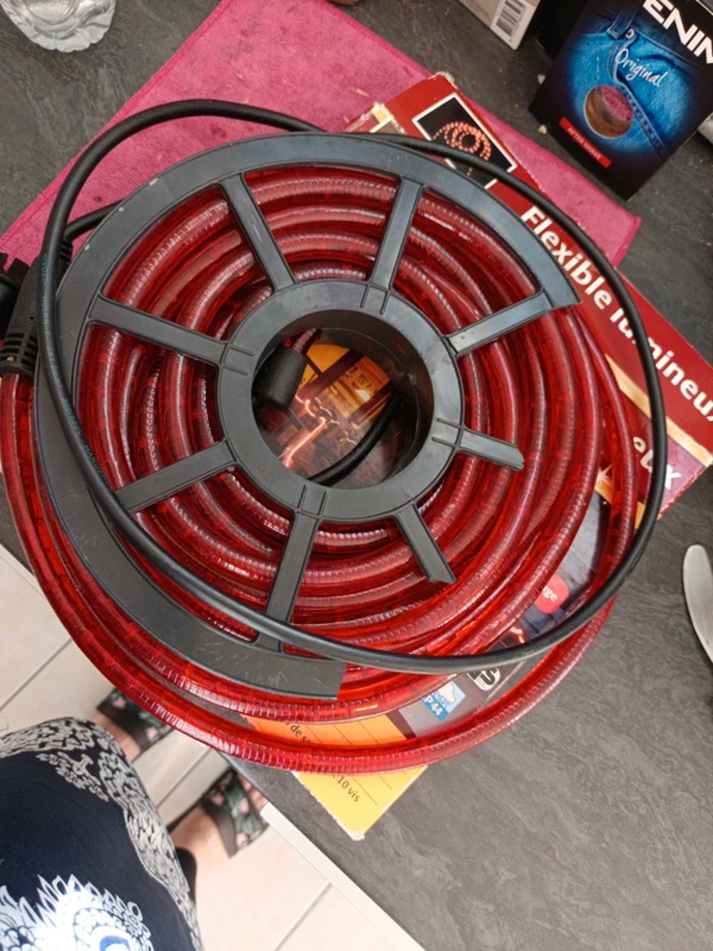 Lumi&egrave;re Flexible lumineux couleur rouge Décoration