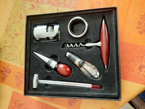 COFFRET A VIN 6 PICES 15 Puteaux (92)