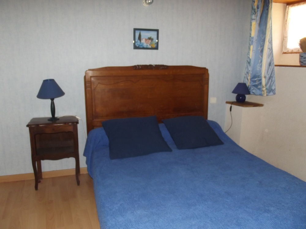   LOZERE Maison en pierre pour 2 à 7 personnes Languedoc-Roussillon, Esclanèdes (48230)