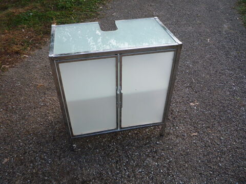 Meuble salle de bain/sous lavabo/vasque
62cm x 36cm
h 68cm 35 Castres (81)
