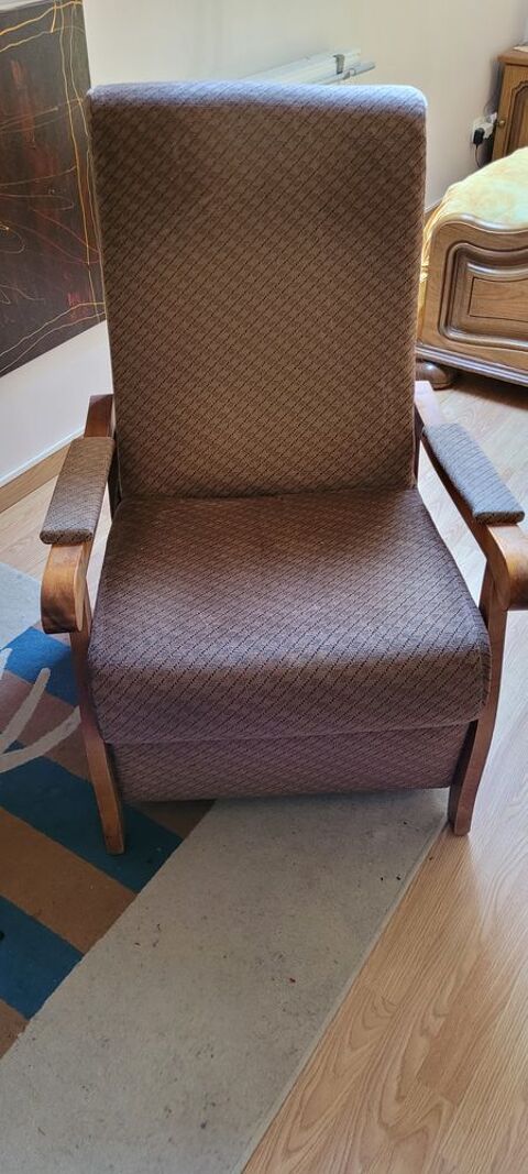 fauteuil en chne 20 Octeville-sur-Mer (76)