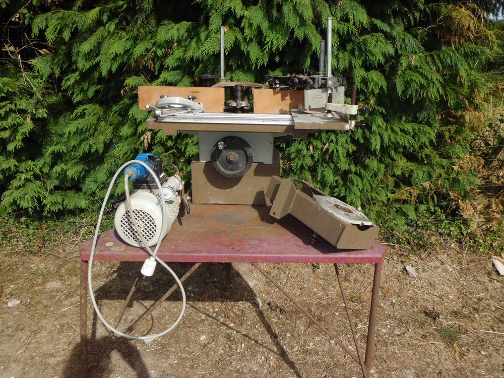 toupie &agrave; bois 2220 W tr&egrave;s bon &eacute;tat de fonctionnement Bricolage