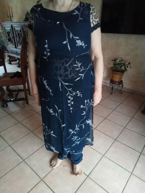 Pantalon et sa tunique 50 Frjus (83)