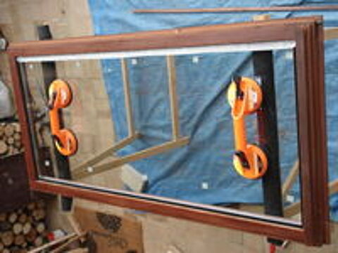   Tout bricolage dans la maison 