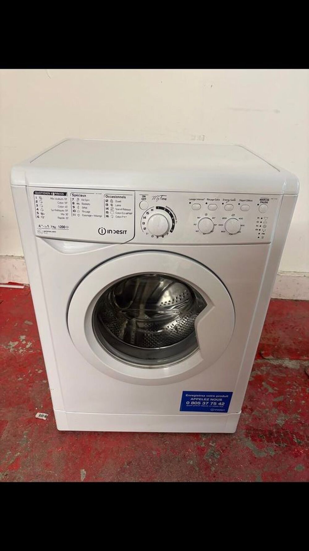 machine &agrave; laver comme neuve Indesit Electroménager
