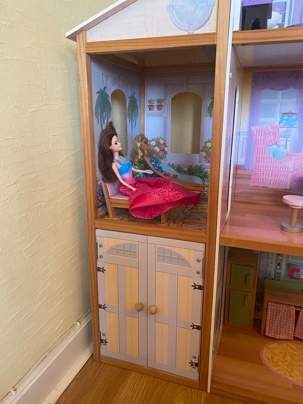 Maison de poup&eacute;es / Barbie Jeux / jouets
