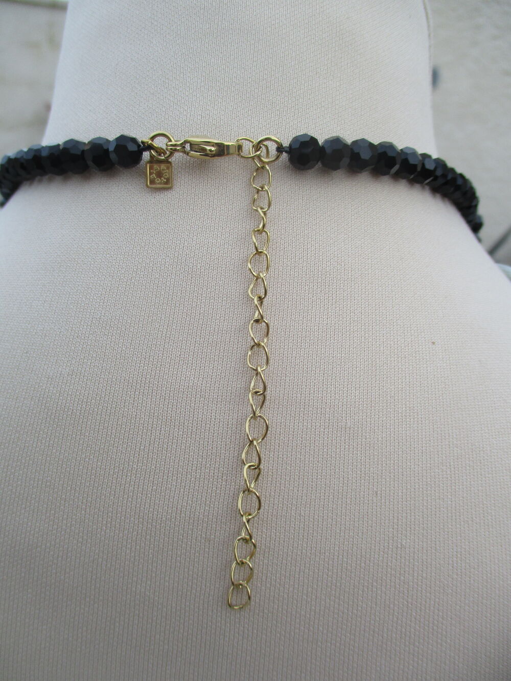 Collier Fantaisie R&eacute;glable de Victoria Bijoux - Neuf Bijoux et montres