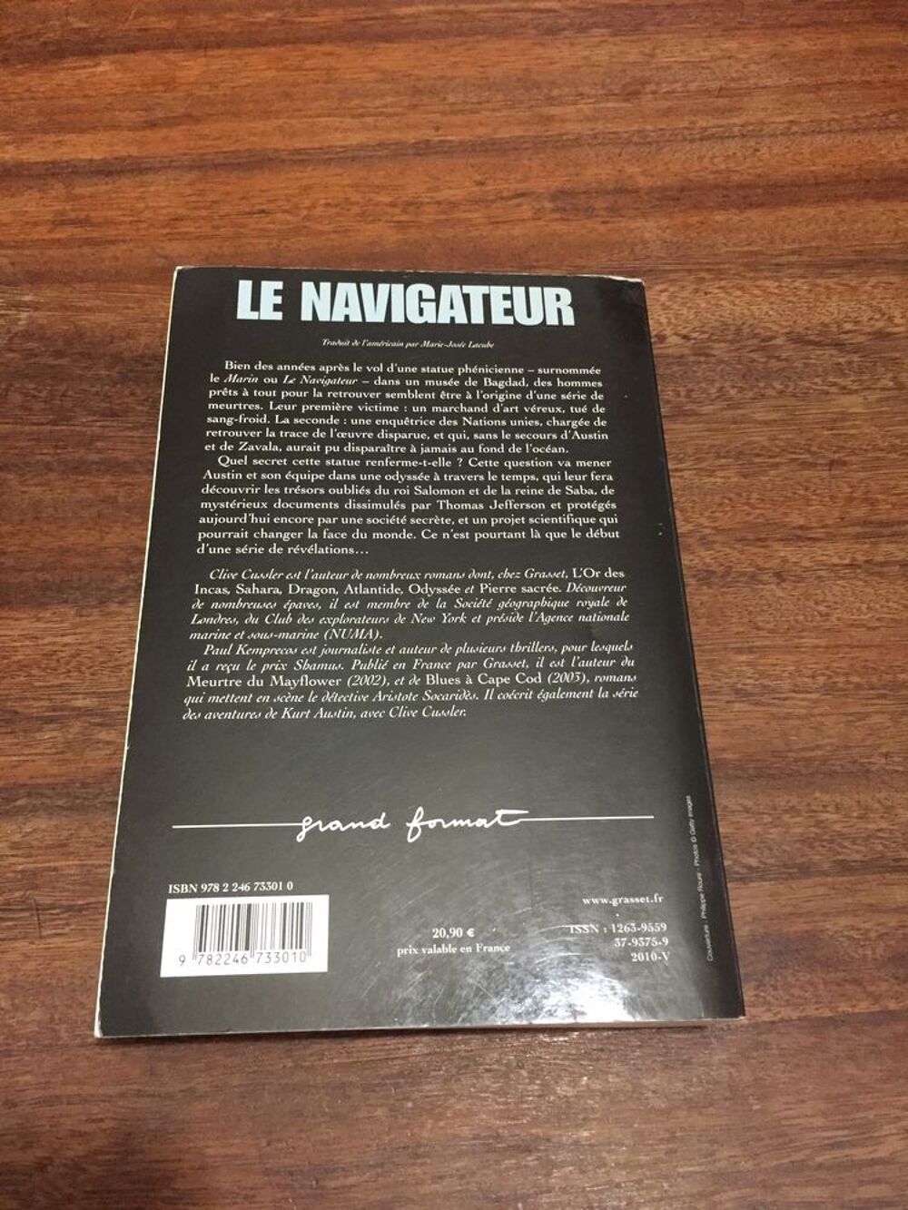 Livre &quot; Le navigateur &quot; Clive Cussler et paul Kem Livres et BD