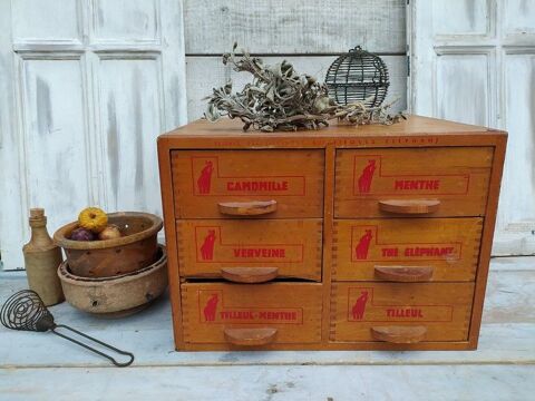 Petit Meuble � Tiroir Rangement Th� �l�phant Vintage
70 Loches (37)