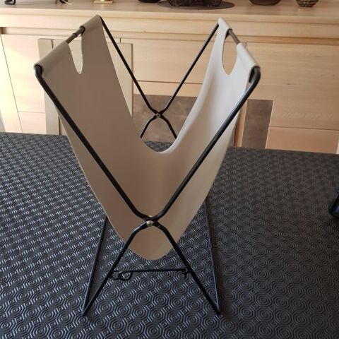 porte revue en métal noir et toile en cuir synthétique beige 5 Caen (14)