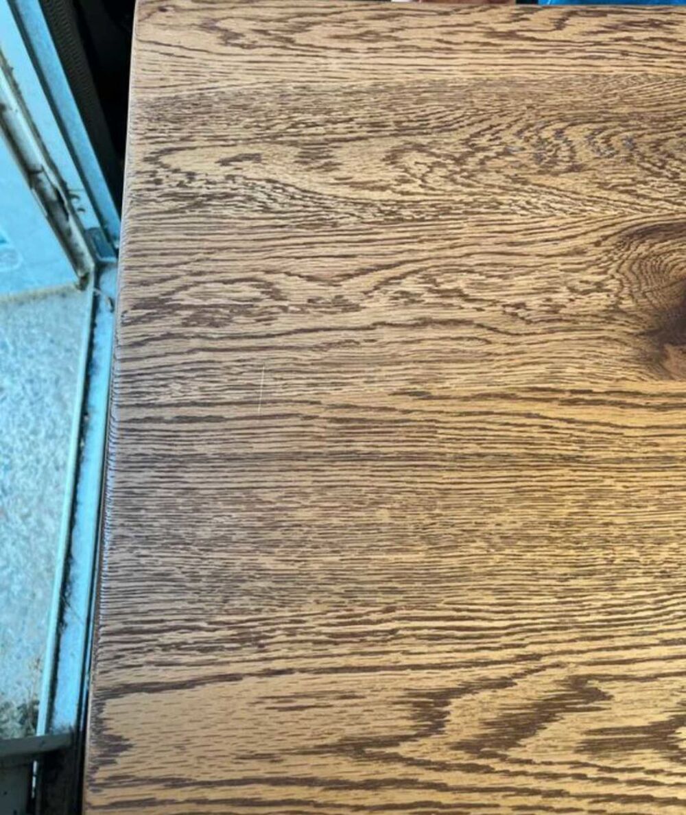 Table moderne en ch&ecirc;ne rustique Meubles