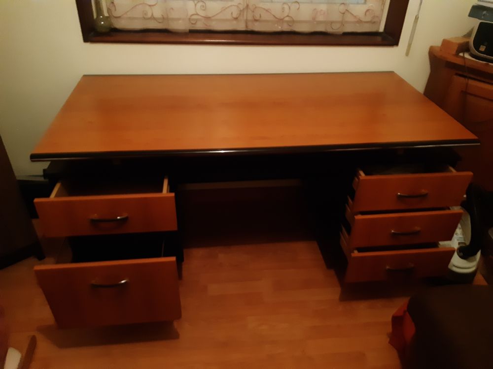 Bureau L 1.50m x l 0.75 m 