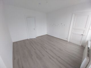  Appartement à louer 3 pièces 69 m²