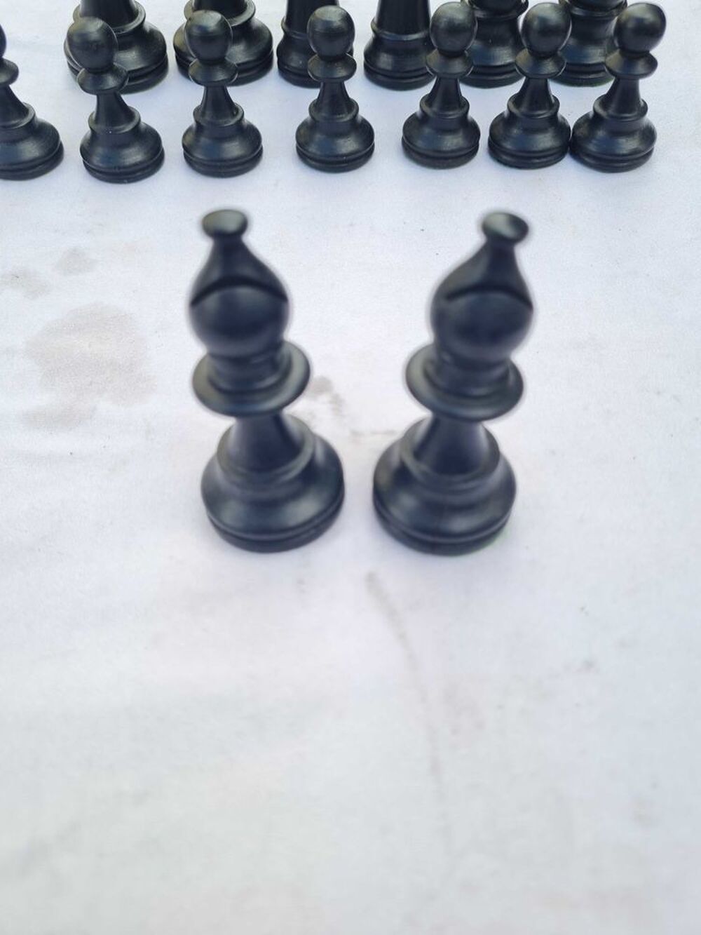 Jeu d'&eacute;checs vintage Staunton Fran&ccedil;ais en buis massif €" Taille 4 €" Plomb&eacute; / Feutr&eacute; 