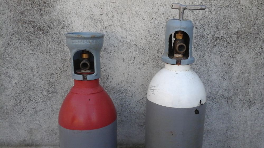 BOUTEILLES DE CHALUMEAU GRAND MOD&Egrave;LE Bricolage