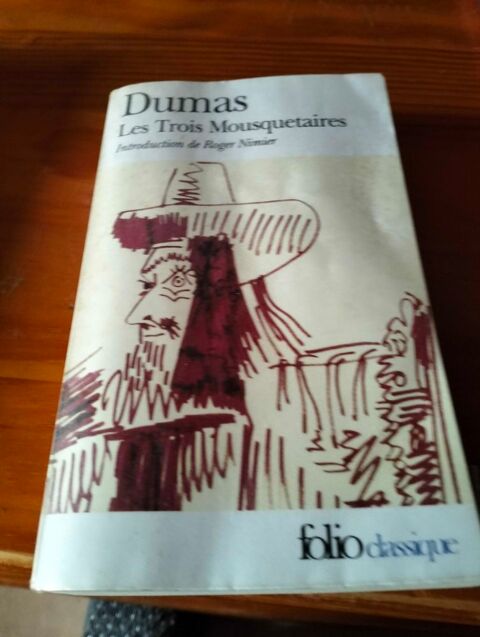 les trois mousquetaires 0 Roannes-Saint-Mary (15)