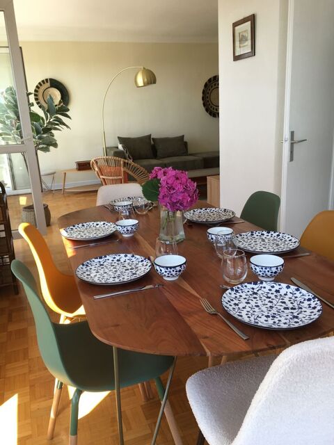  
Appartement CENTRE VILLE  94 m2, 3 chambres, 5 pices
Appartement - 5 pice(s) - 94 m