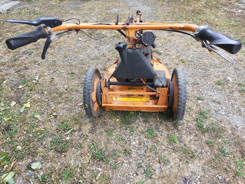 Tondeuse d&eacute;broussailleuse AS-MOTOR Jardin