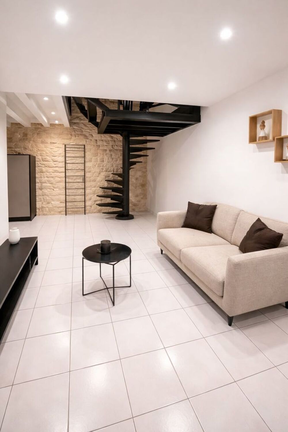 Location Duplex/Triplex oe¨ Loft moderne et chaleureux idéal pour une colocation, un couple ou une famille oe¨ Paris 15