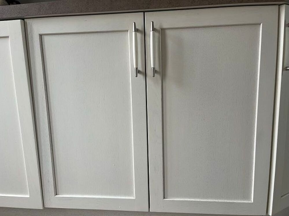 meuble NEUF ch&ecirc;ne &eacute;cru 2 portes L800x320x680 Bricolage