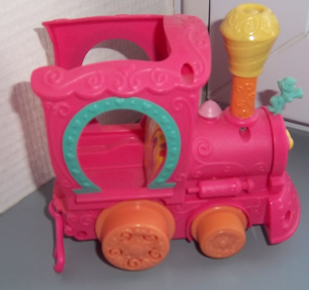 train locomotive petit poney Jeux / jouets