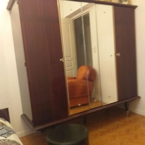 CHAMBRE A COUCHER COMPLETE BOIS MASSIF 350 Villars (42)