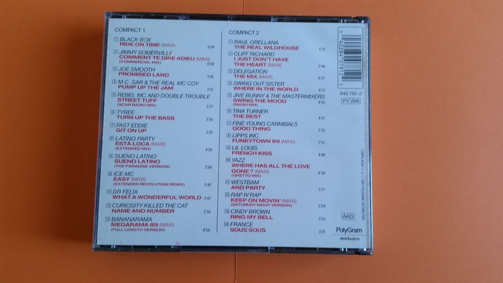 LA DANCE DES COMPILATIONS CD et vinyles