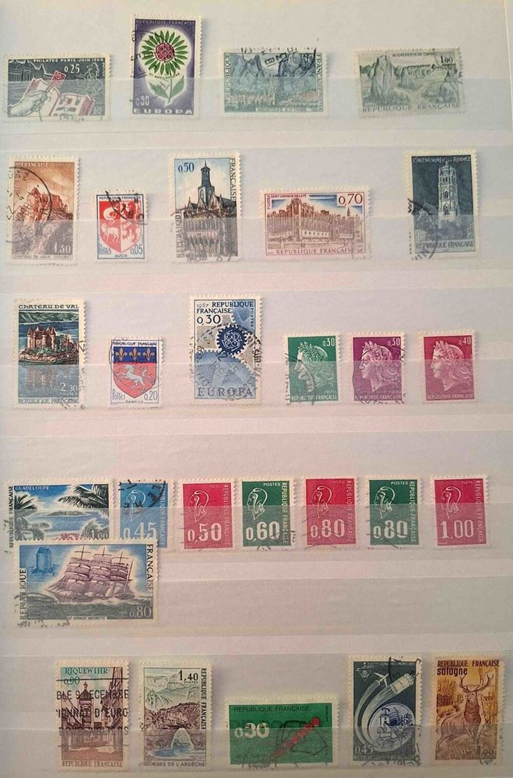 S&eacute;rie de timbres de collection de France B 