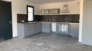  Maison à louer 3 pièces 80 m²