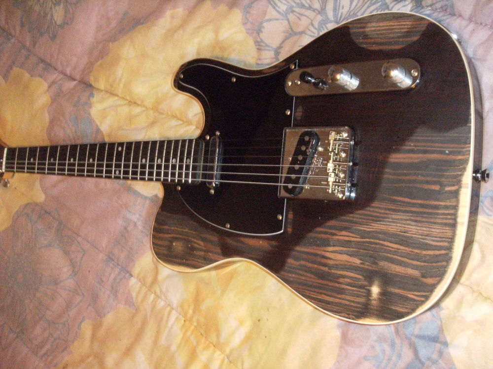 guitare electrique harley benton te-70 DE LUXE Instruments de musique