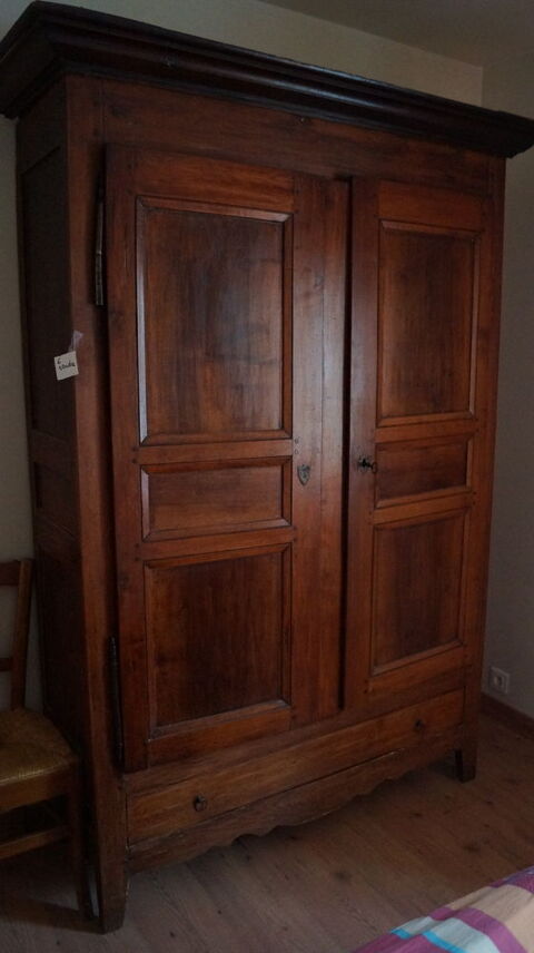 Armoire 2 portes ancienne en merisier 200 Doye (39)