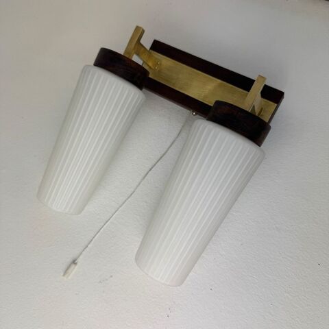 ANCIENNE APPLIQUE DOUBLE SCANDINAVE VINTAGE
90 Montreuil (93)