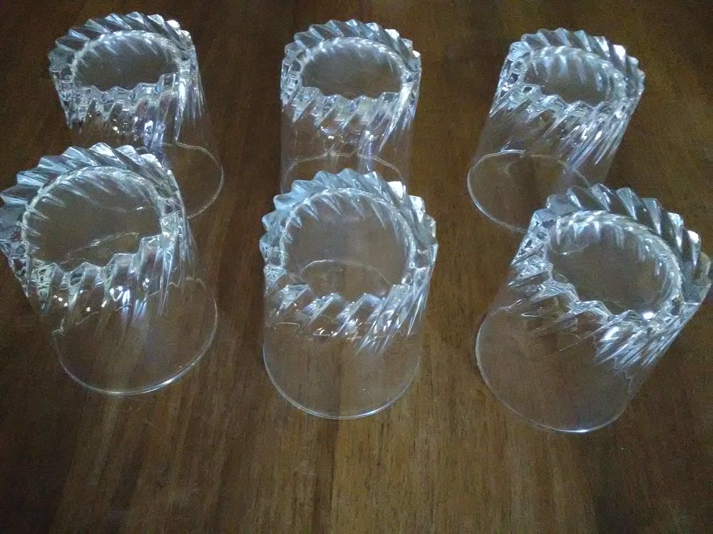 Verres (8) / le lot (ou &agrave; l'unit&eacute;) Cuisine