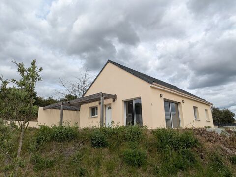   entre SENS-89100 et VILLENEUVE S/ YONNE-89500 Maison - 4 pièce(s) - 93 m²