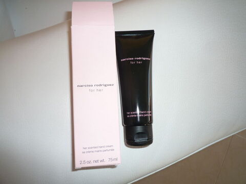 NARCISO RODRIGUEZ FOR HER 75ml SA CREME MAINS neuf 12 Agde (34)