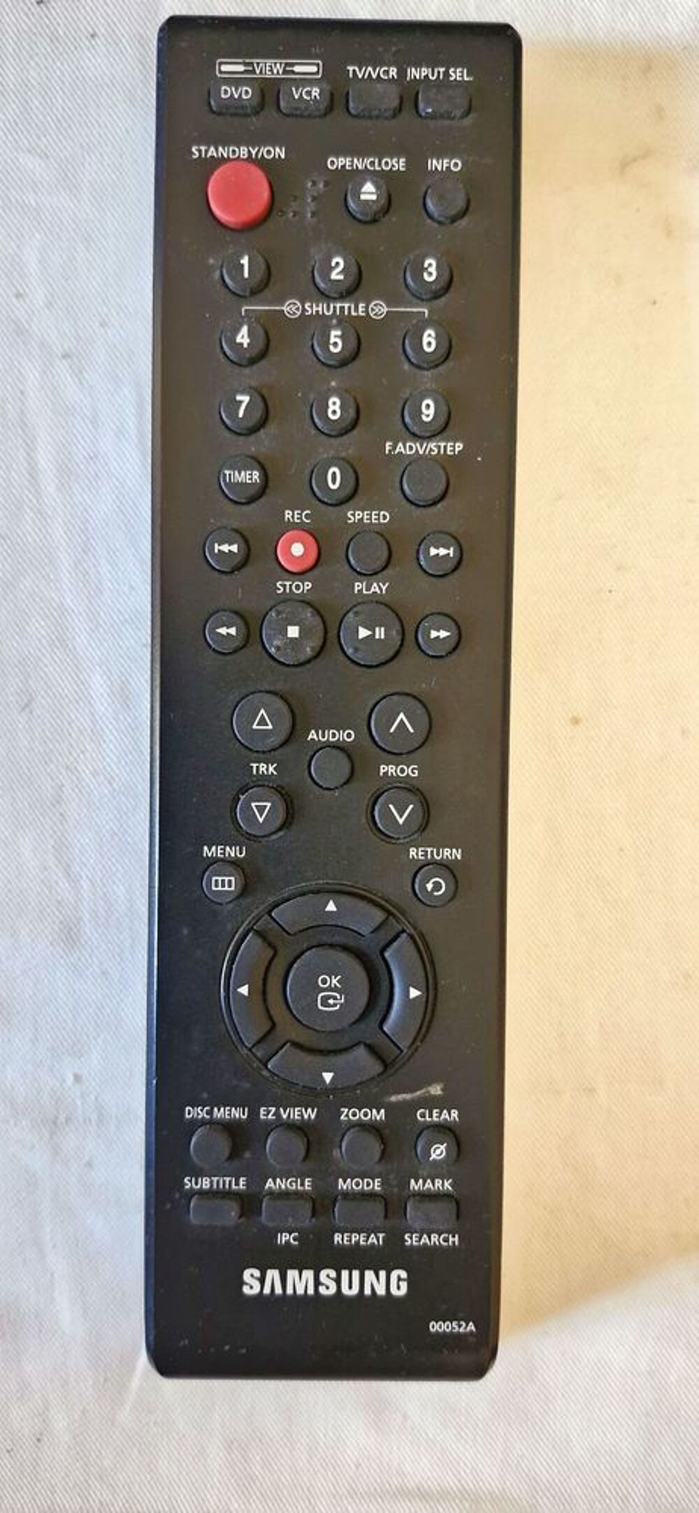Combin&eacute; Samsung: magn&eacute;toscope et lecteur DVD/CD audio
Photos/Video/TV