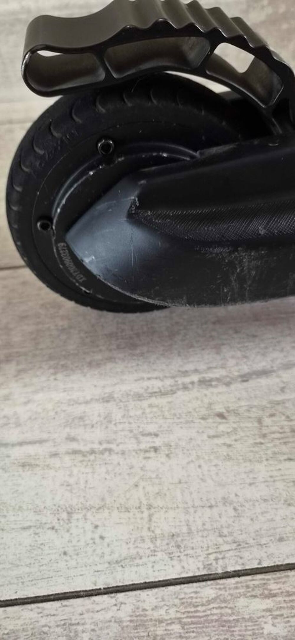 Trottinette &eacute;lectrique E-120 Fluxx €" Id&eacute;al pour d&eacute;buter (d&egrave;s 6 ans) Jeux / jouets