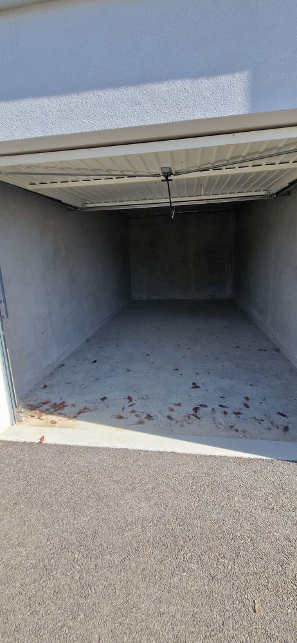 Location Parking/Garage A LOUER GARAGE Belley