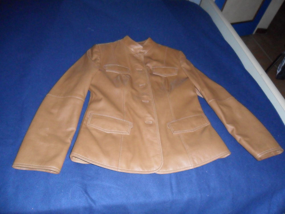 veste en v&eacute;ritable cuir V�tements