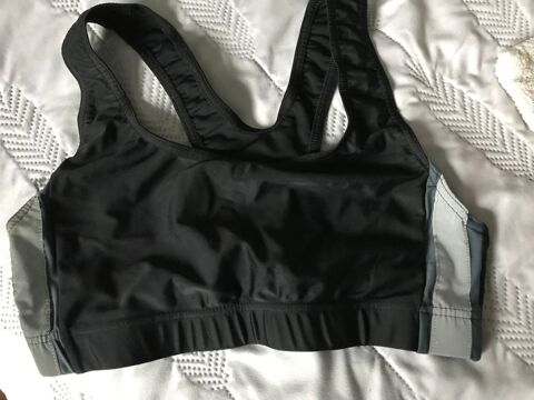 BRASSIERE  Noire/gris/BleuT. 40 5 Saint-Genis-Laval (69)