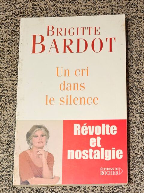 Livre Brigitte Bardot 5 Viviers-du-Lac (73)