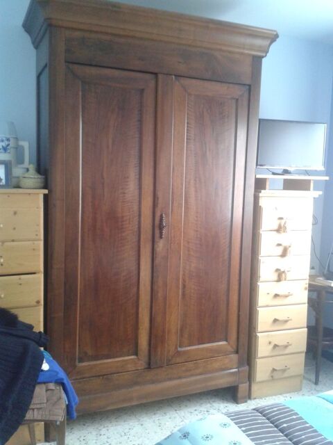 armoire Louis Philippe noyer poque 600 Als (30)