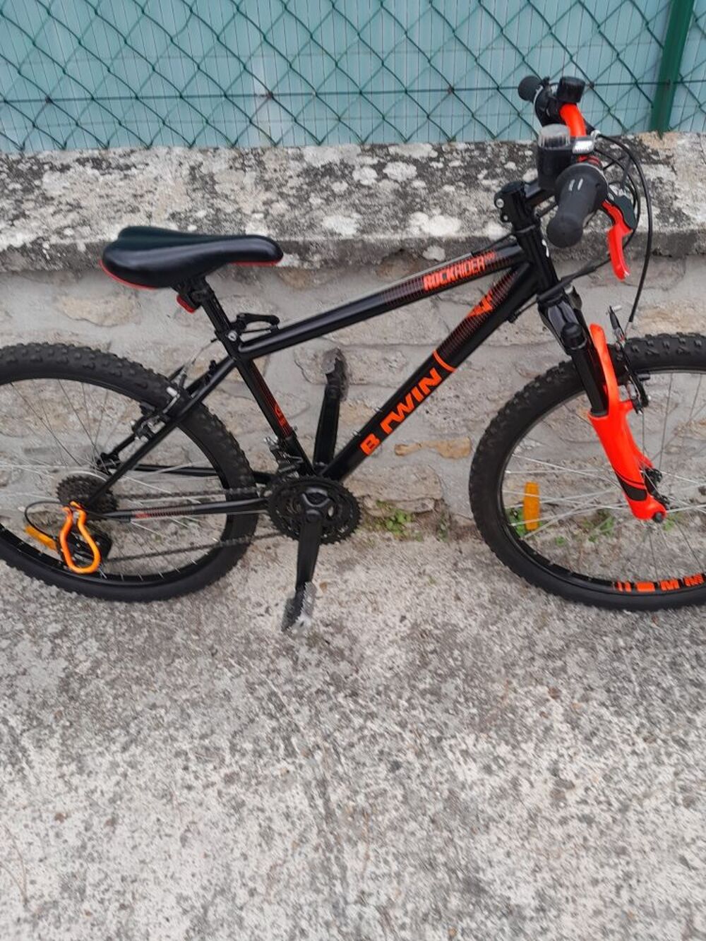 Achetez velo vtt 24 pouces occasion annonce vente Meaux 77