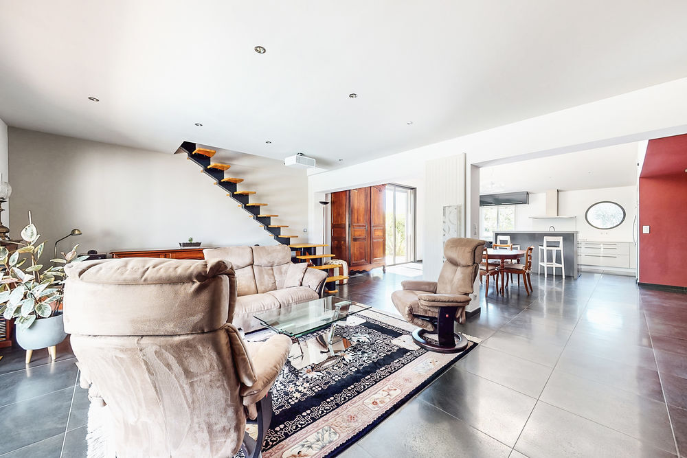 Vente Maison Villa contemporaine 181m² - piscine, prestations d'exception Villenave-d'ornon
