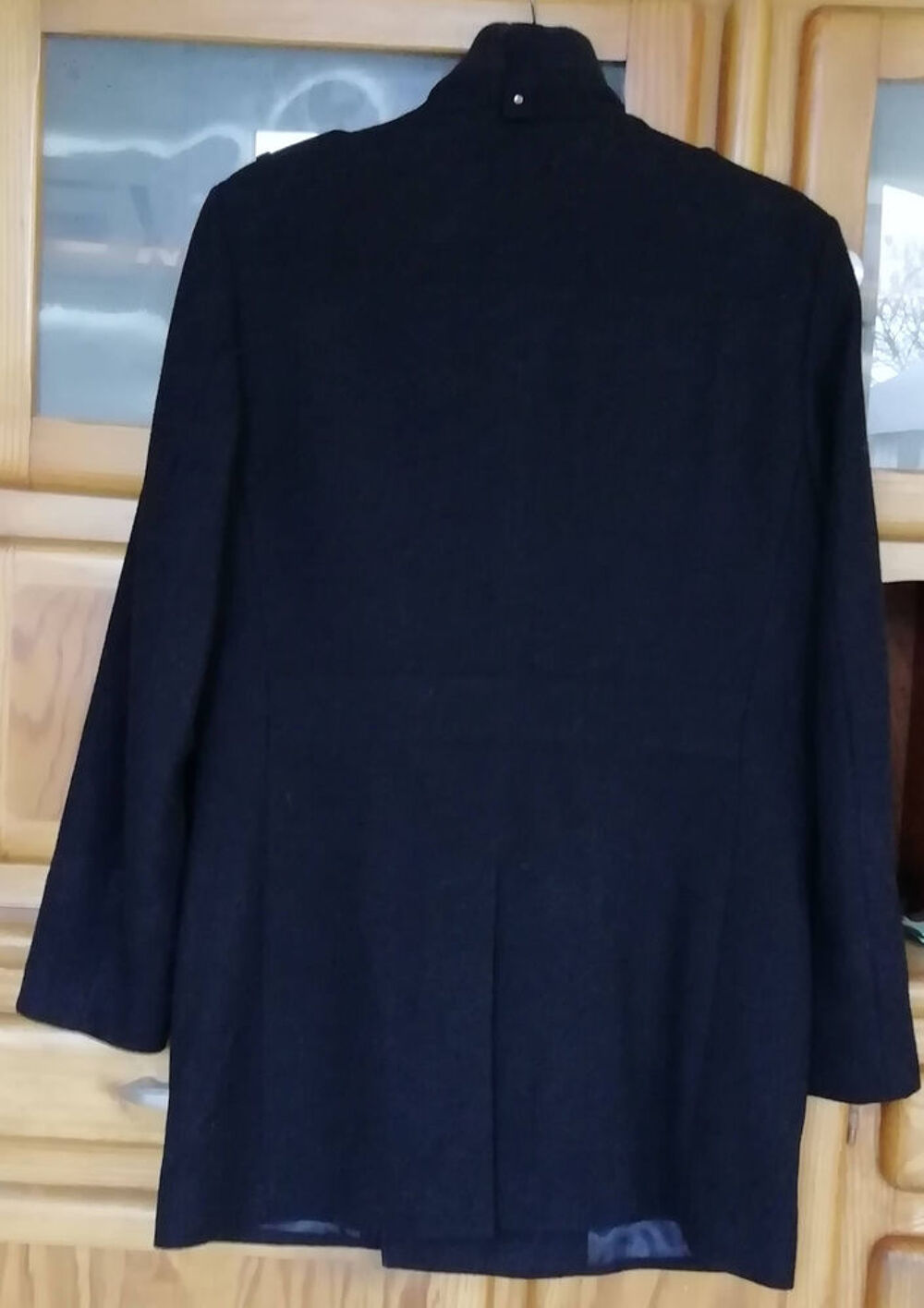 Neuf manteau noir Taille 52 ou L Marque Devred Vêtements