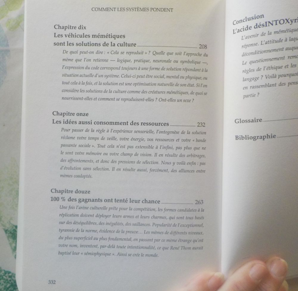 COMMENT LES SYSTEMES PONDENT Une introduction &agrave; la m&eacute;m&eacute;tique Livres et BD