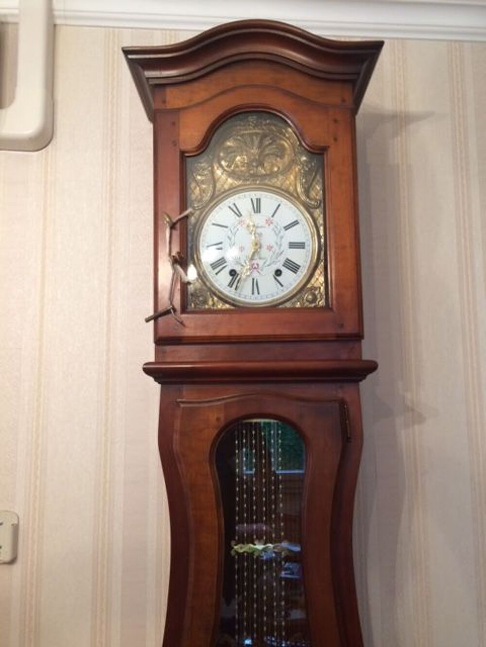 Comtoise style Louis Philippe marque Cardrin &agrave; Aizenay Meubles