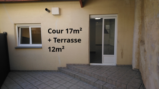  Appartement à louer 4 pièces 110 m²